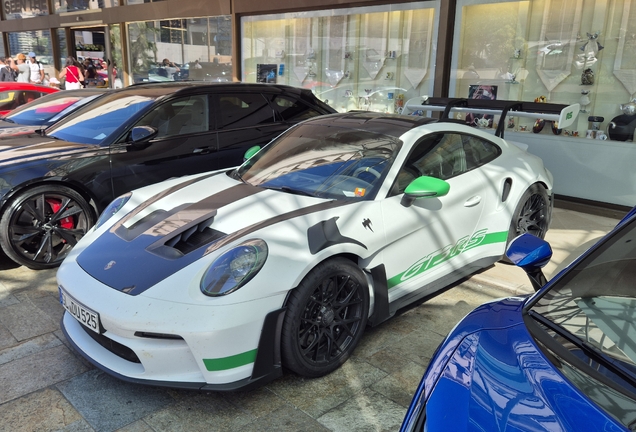 Porsche 992 GT3 RS Weissach Package