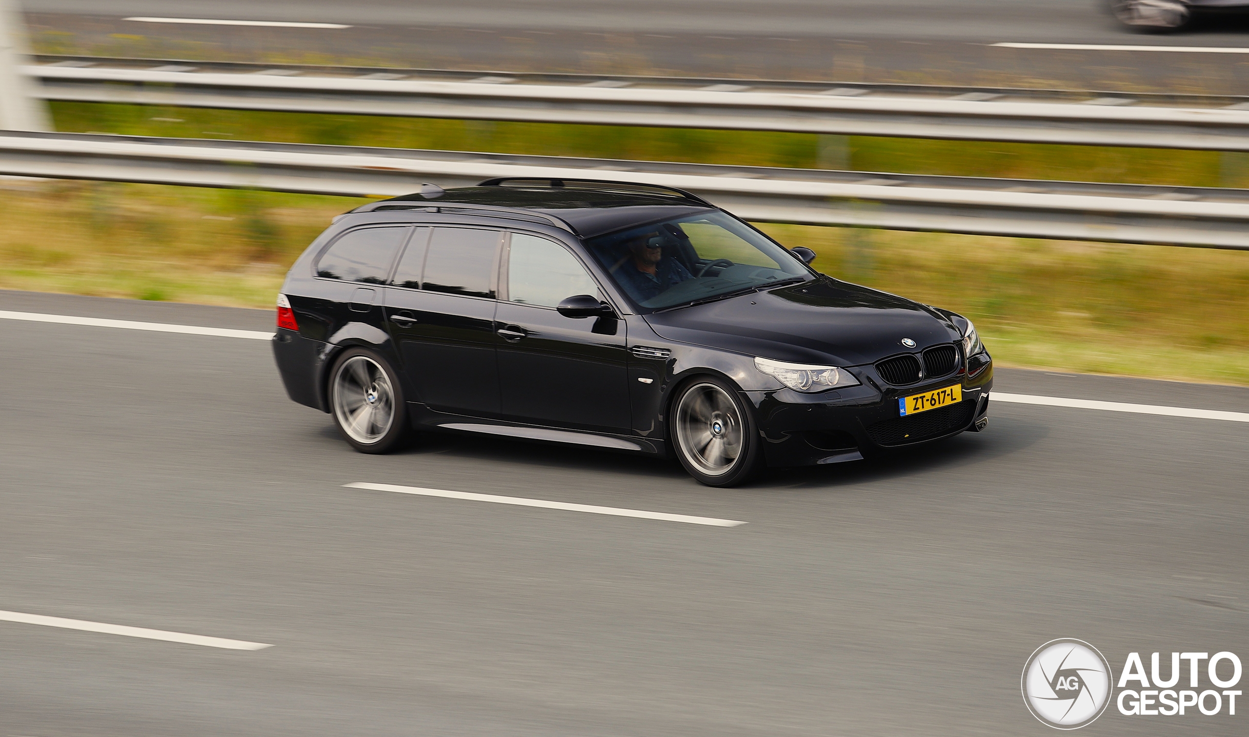 BMW M5 E61 Touring
