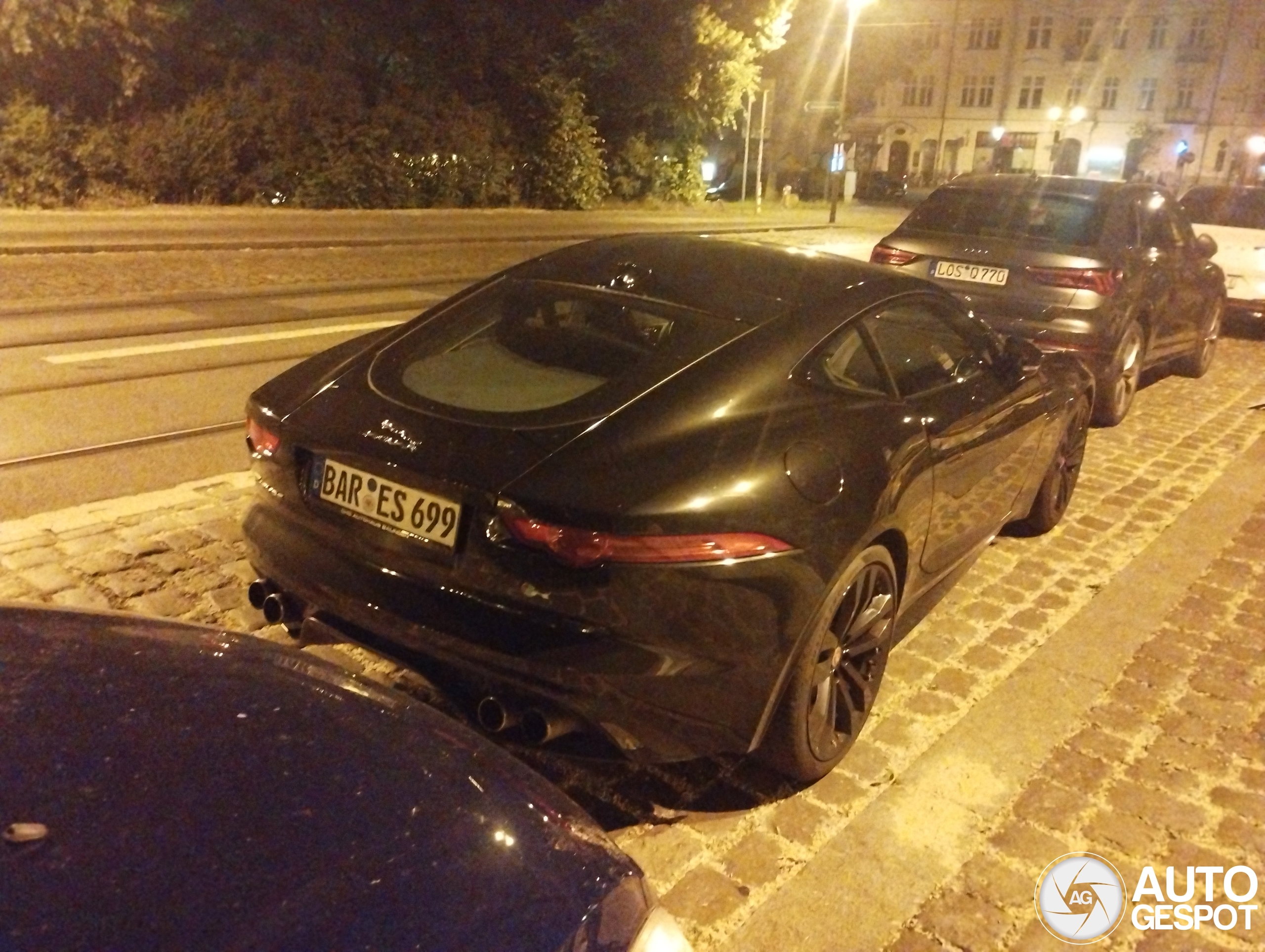 Jaguar F-TYPE R Coupé