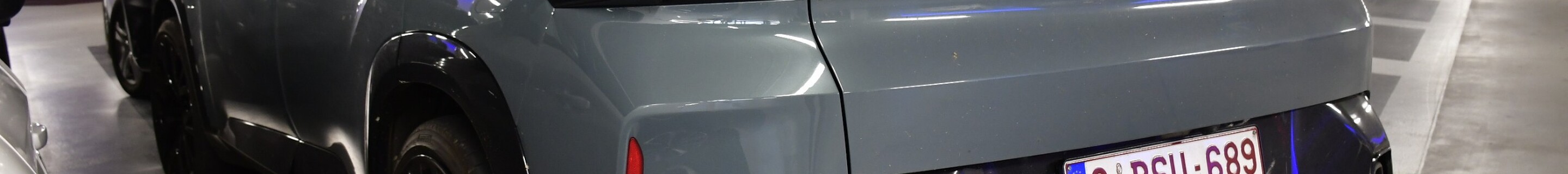 BMW XM G09