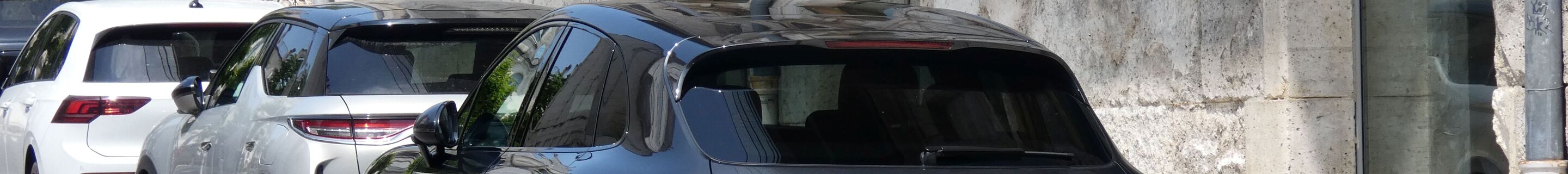 Porsche 95B Macan Turbo MkI