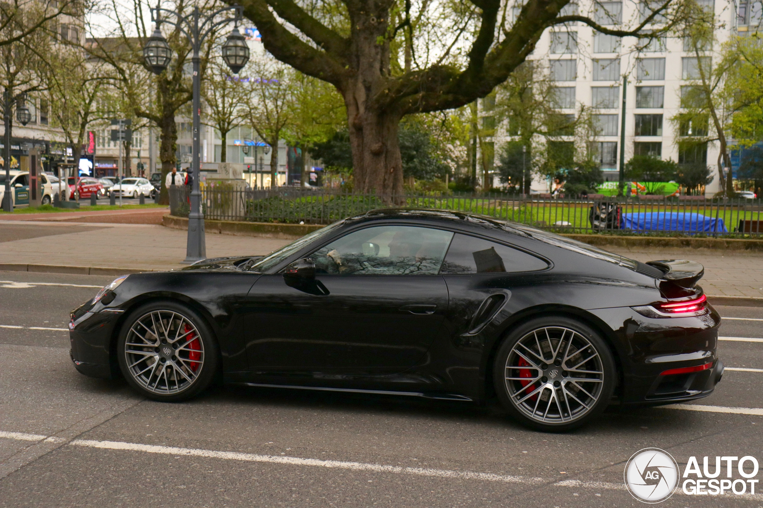 Porsche 992 Turbo