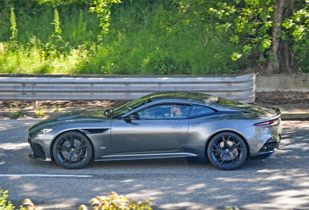 Aston Martin DBS Superleggera