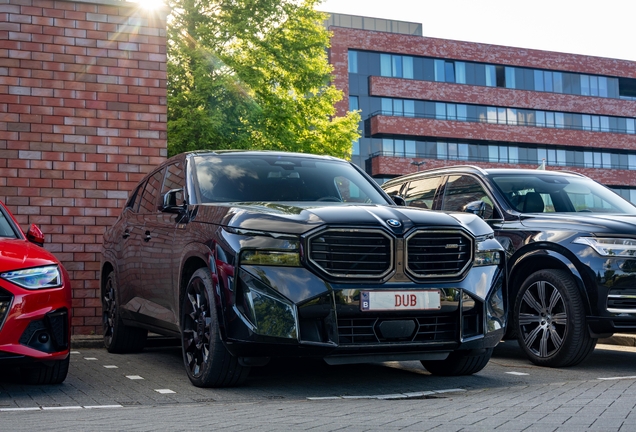 BMW XM G09