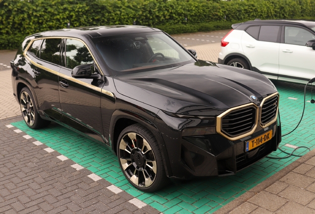 BMW XM G09