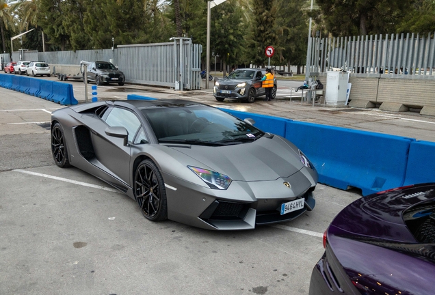Lamborghini Aventador LP700-4 Roadster