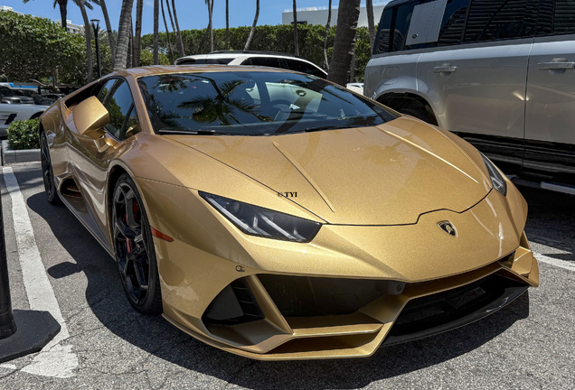 Lamborghini Huracán LP640-4 EVO
