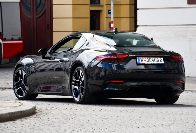 Maserati GranTurismo Folgore 2023