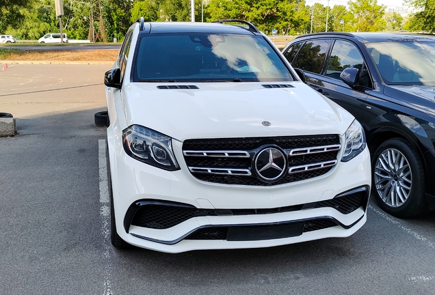 Mercedes-AMG GLS 63 X166