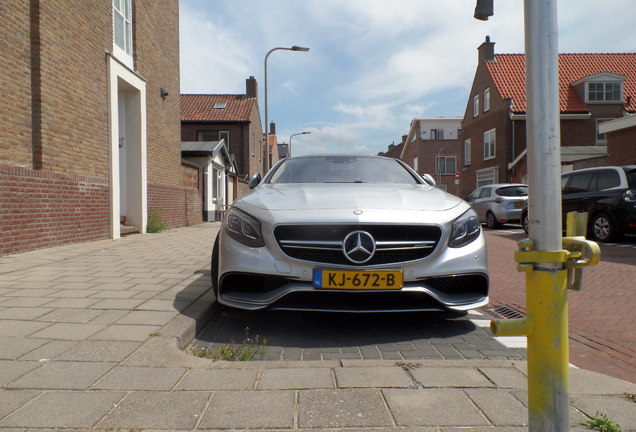 Mercedes-AMG S 63 Coupé C217