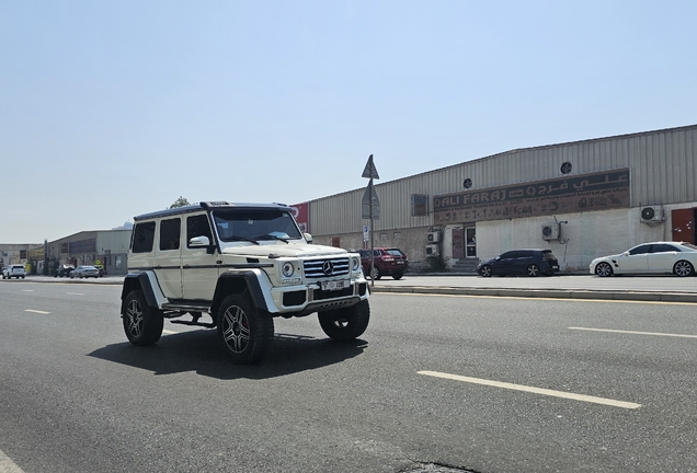 Mercedes-Benz G 500 4X4²