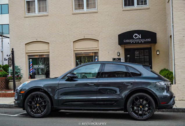 Porsche 95B Macan GTS MkIII
