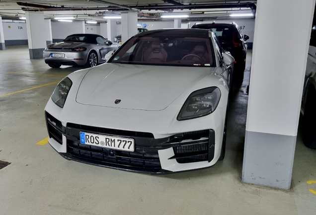 Porsche 972 Panamera Turbo e-Hybrid