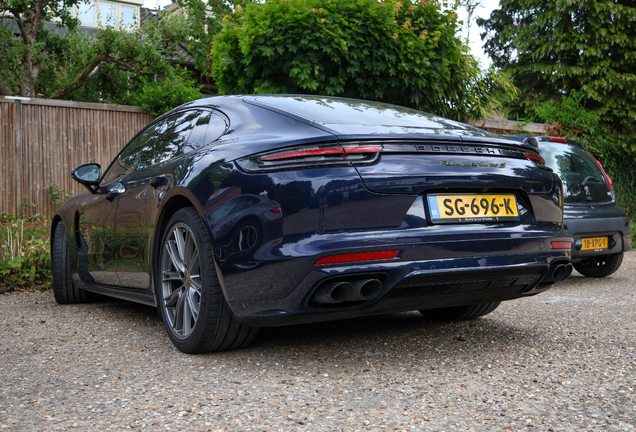 Porsche 971 Panamera Turbo S E-Hybrid