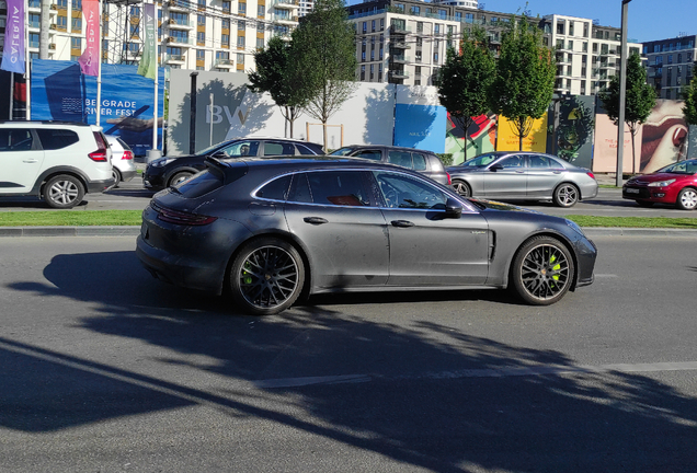 Porsche 971 Panamera Turbo S E-Hybrid Sport Turismo