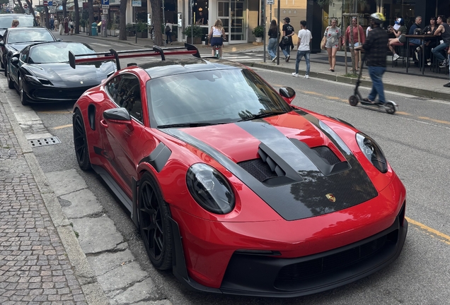 Porsche 992 GT3 RS Weissach Package