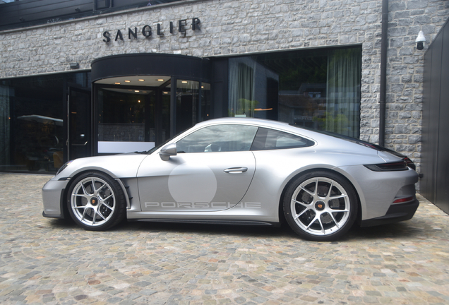 Porsche 992 S/T