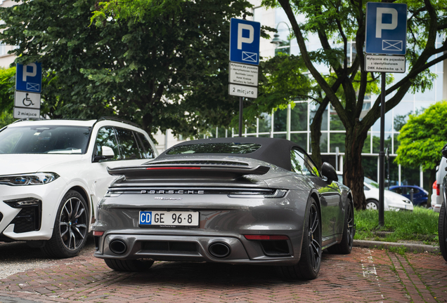 Porsche 992 Turbo S Cabriolet