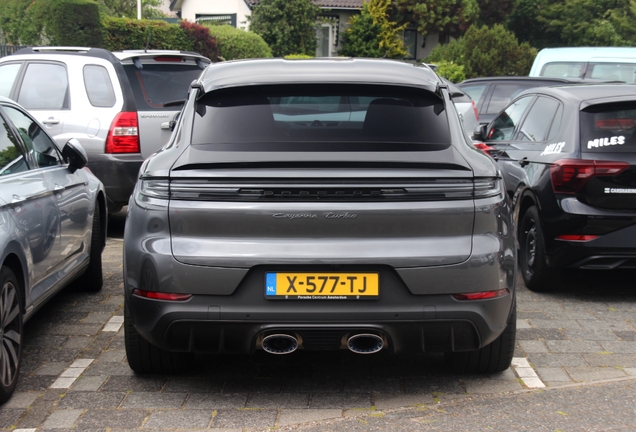 Porsche Cayenne Coupé Turbo E-Hybrid