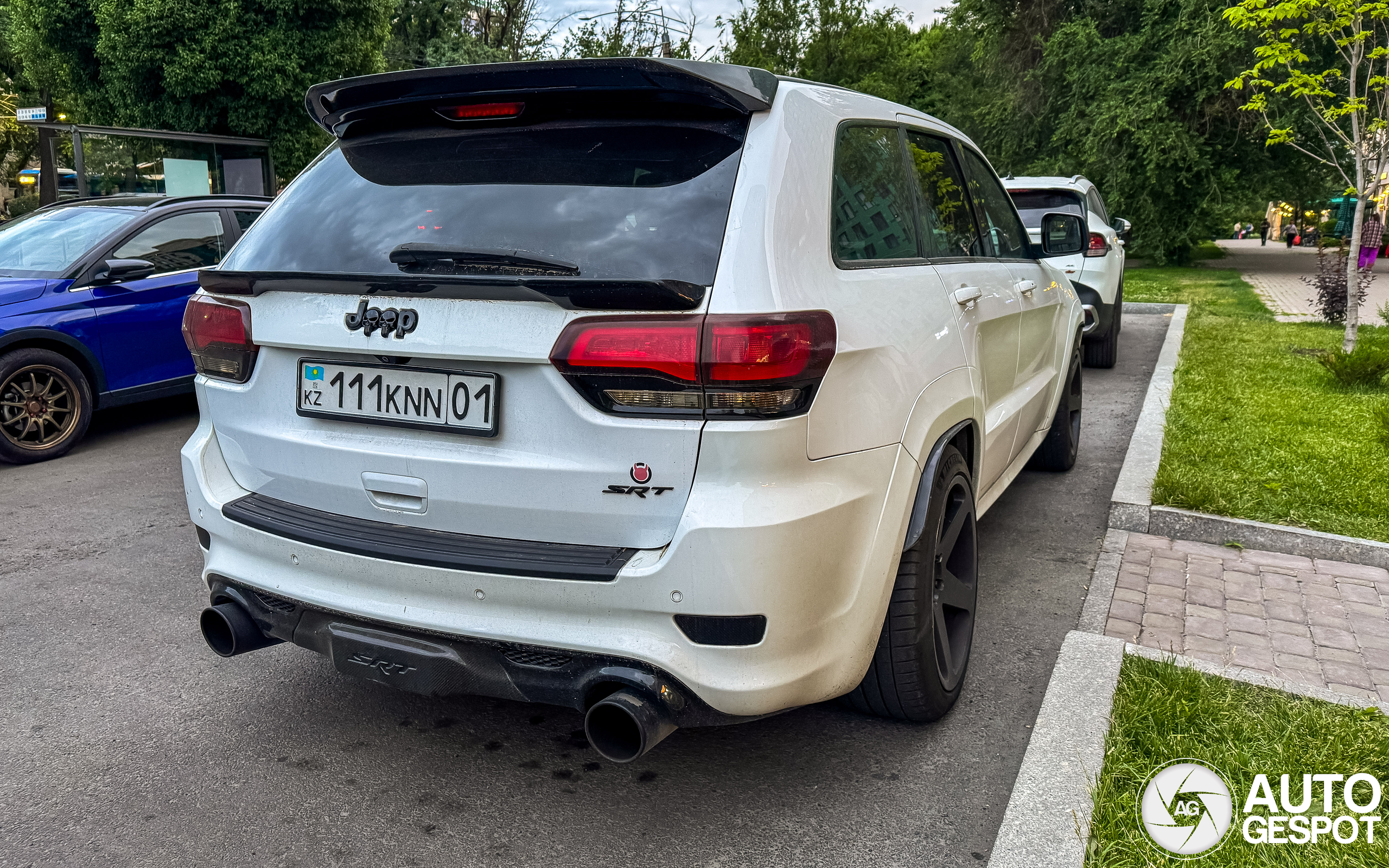 Jeep Grand Cherokee SRT 2013