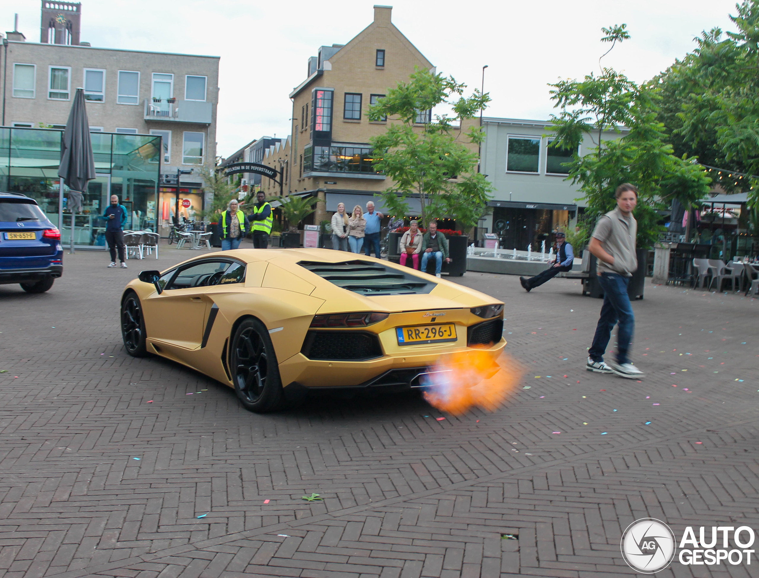 Lamborghini Aventador LP700-4