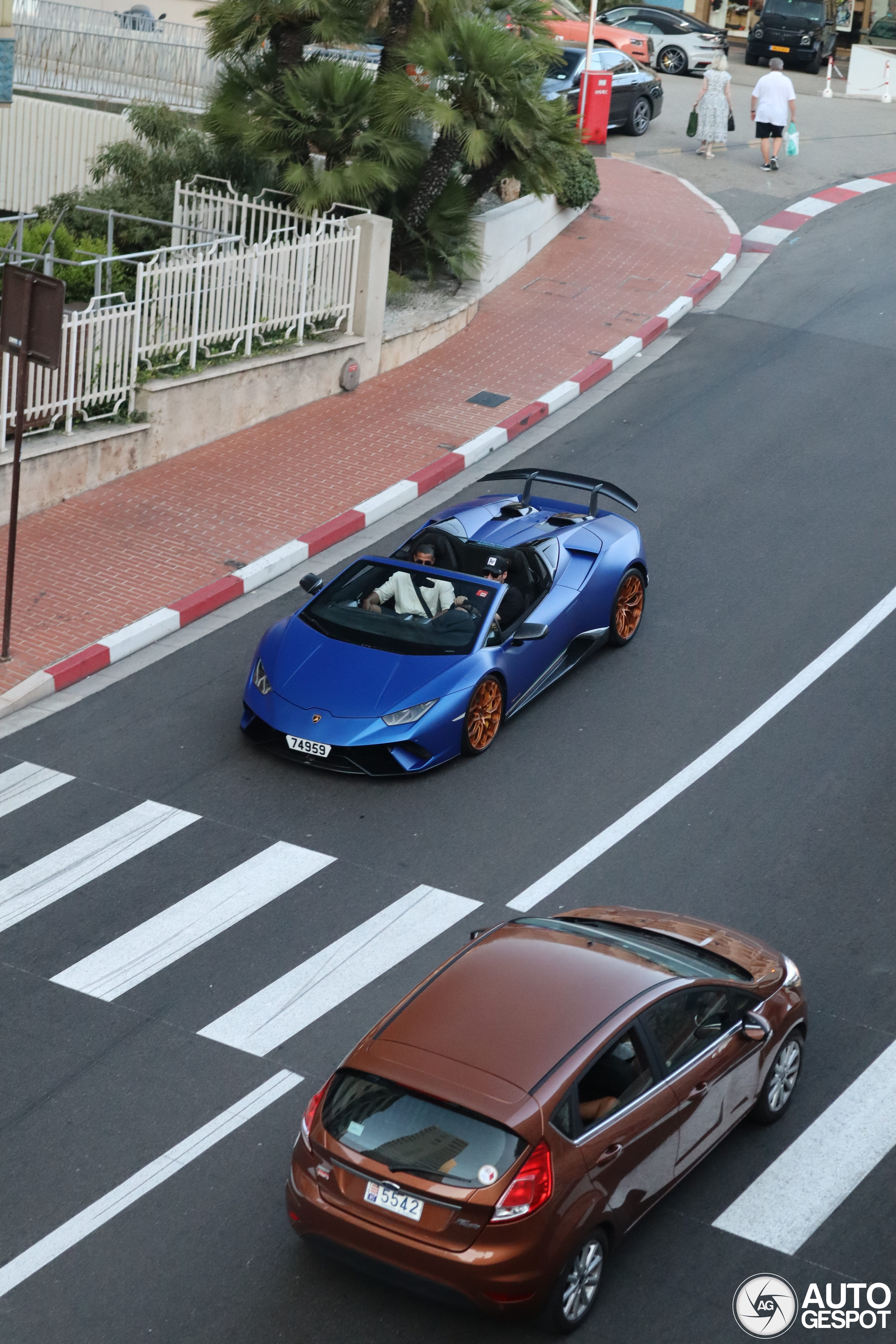 Lamborghini Huracán LP640-4 Performante Spyder