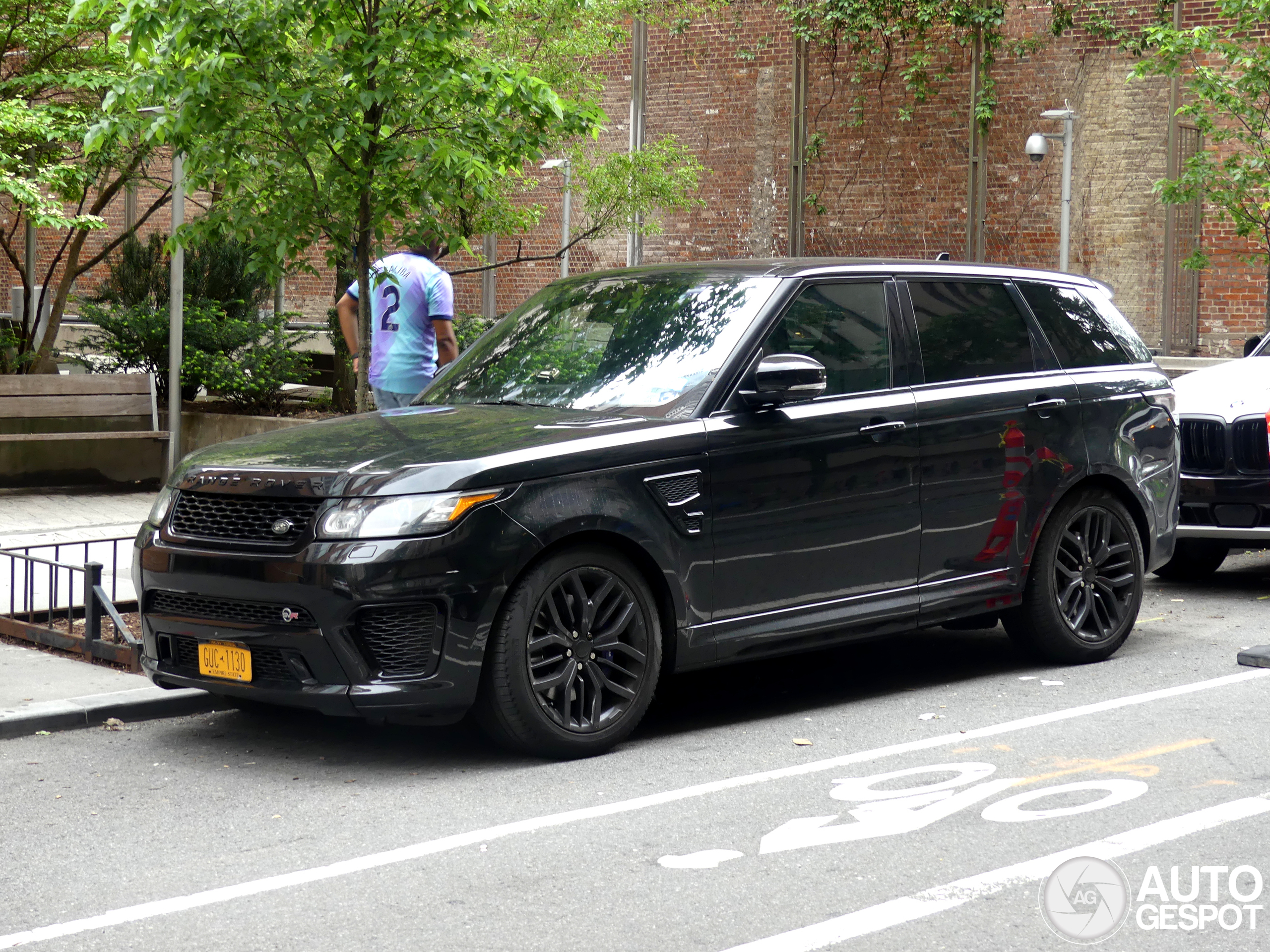 Land Rover Range Rover Sport SVR