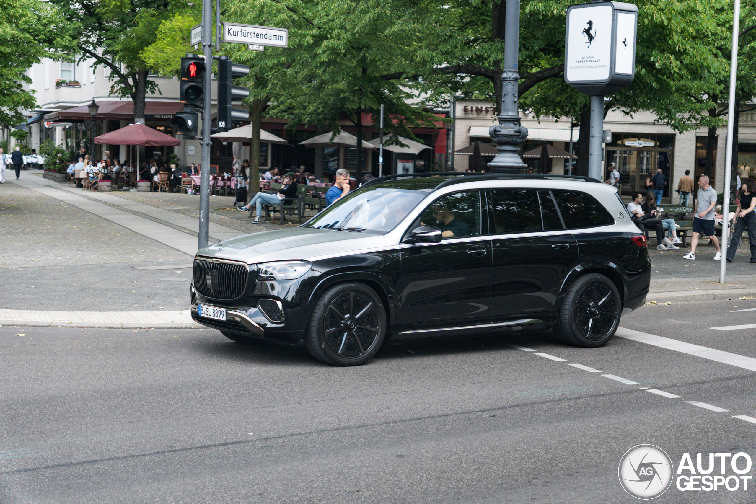 Mercedes-Maybach GLS 600 2024 Night Series
