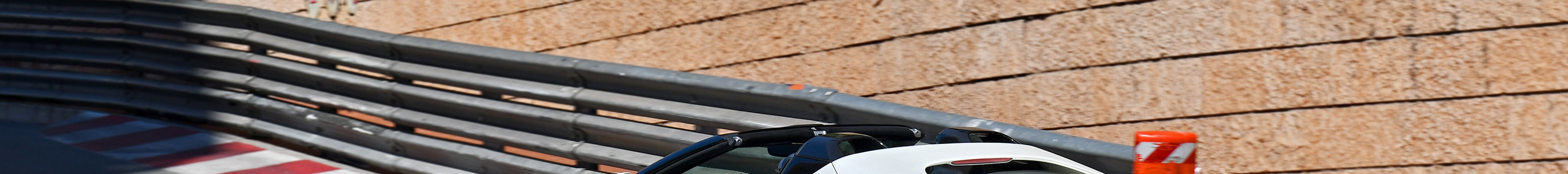 Ferrari 812 Competizione A