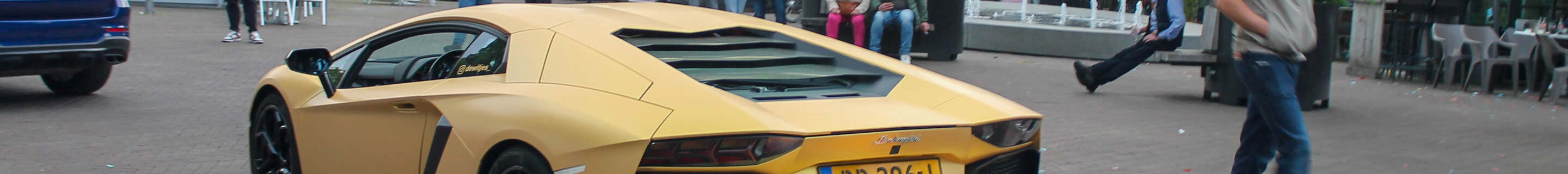 Lamborghini Aventador LP700-4