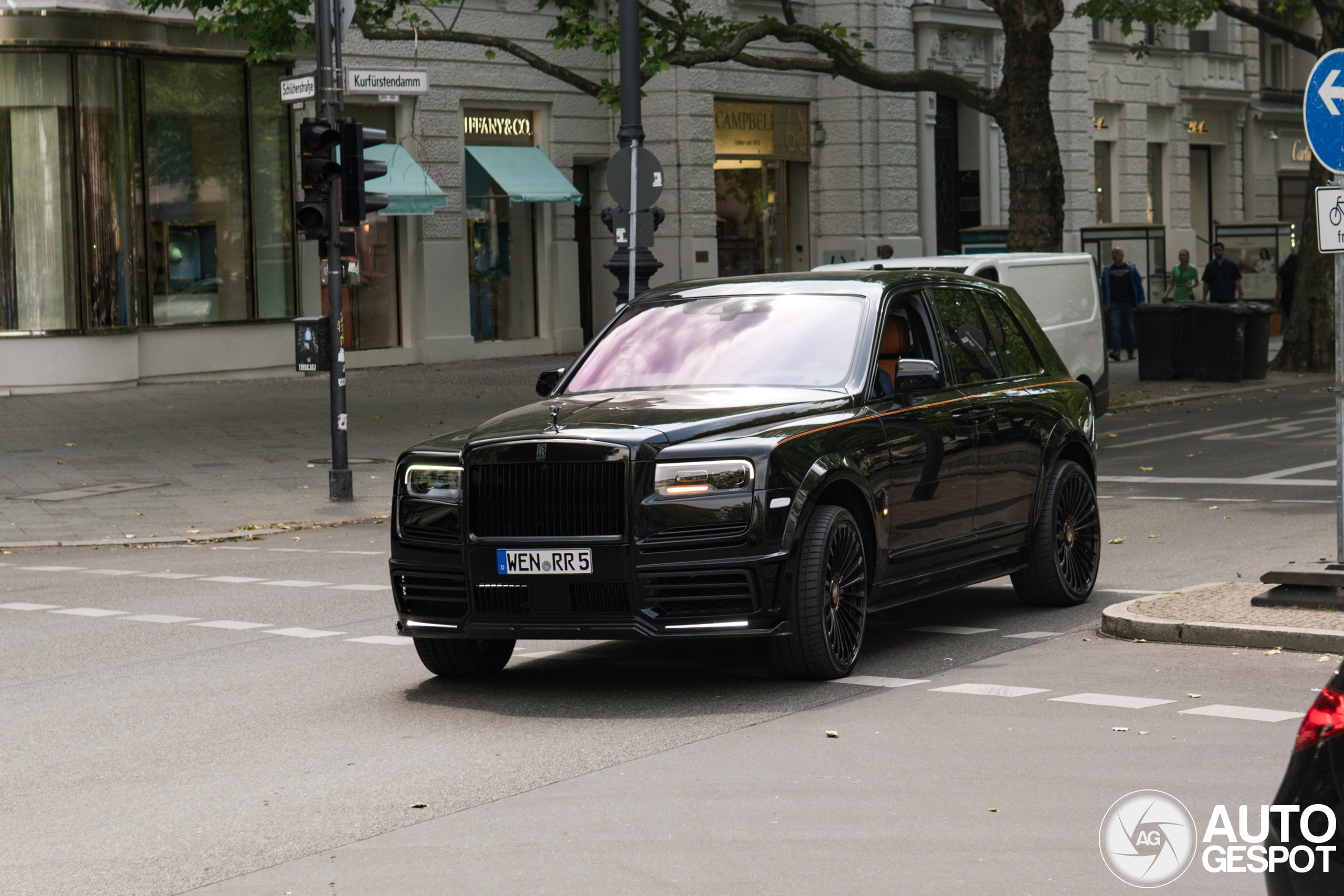 Rolls-Royce Cullinan Mansory Wide Body