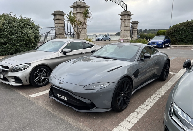 Aston Martin V8 Vantage 2018