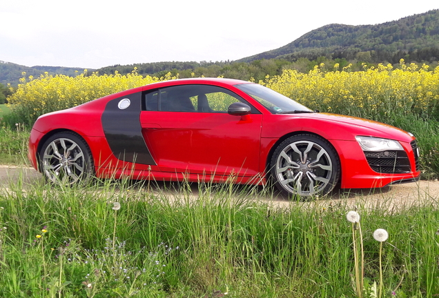 Audi R8 V10
