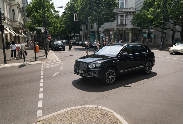 Bentley Bentayga Azure