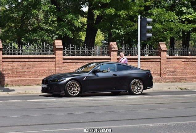 BMW M4 G82 CS
