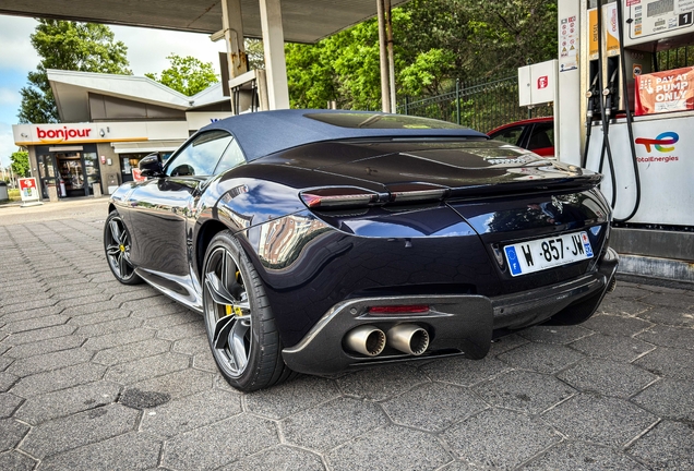 Ferrari Roma Spider