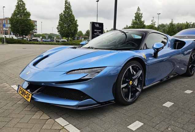 Ferrari SF90 Spider