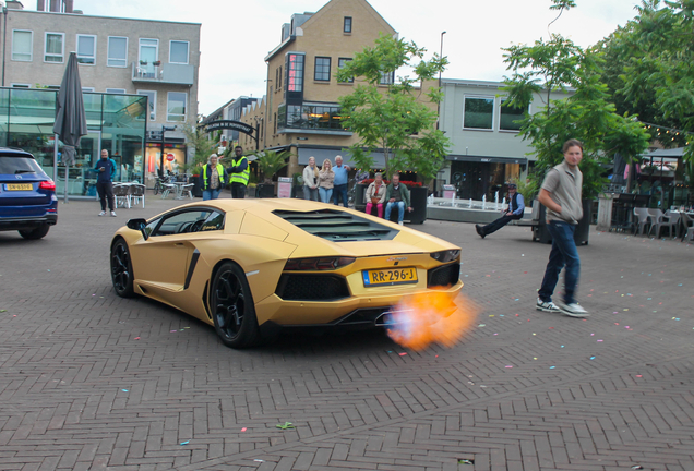 Lamborghini Aventador LP700-4