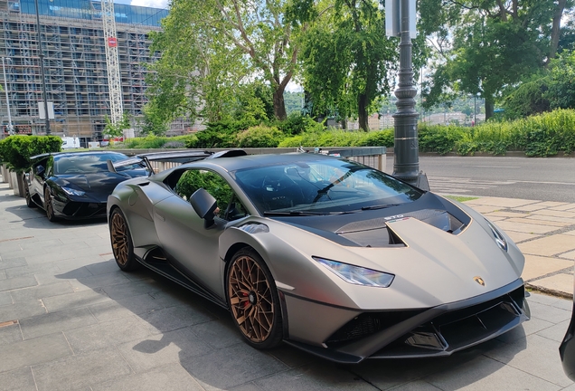 Lamborghini Huracán LP640-2 STO