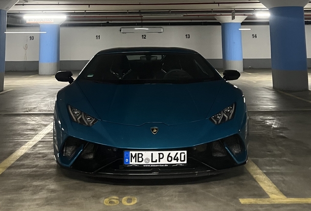 Lamborghini Huracán LP640-4 Performante