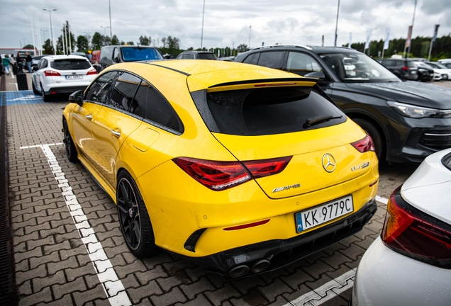 Mercedes-AMG CLA 45 S Shooting Brake X118