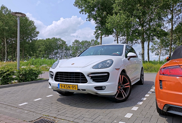 Porsche 958 Cayenne GTS