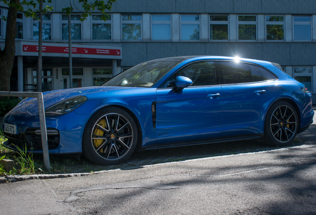 Porsche 971 Panamera GTS Sport Turismo