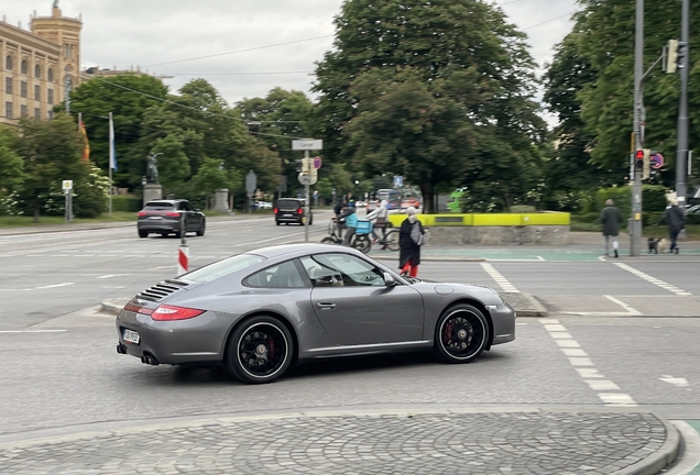 Porsche 997 Carrera 4 GTS