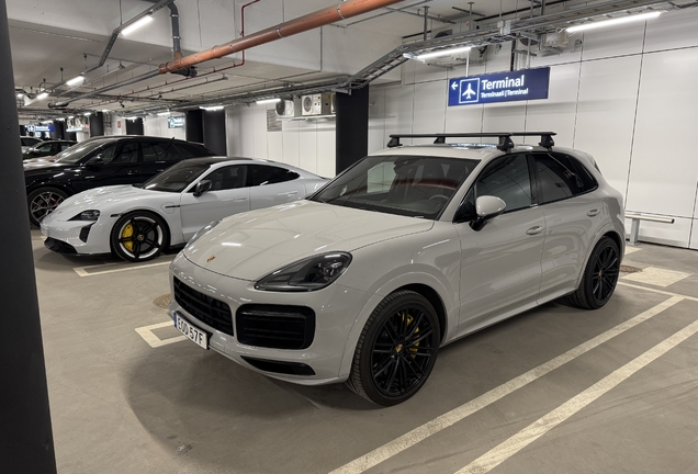 Porsche 9YA Cayenne GTS MkI