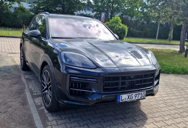 Porsche 9YA Cayenne Turbo E-Hybrid