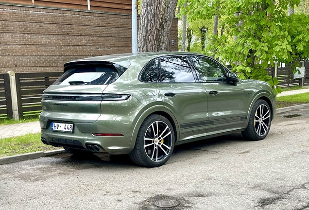Porsche 9YA Cayenne Turbo E-Hybrid