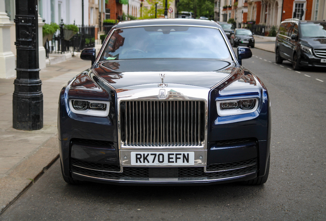 Rolls-Royce Phantom VIII EWB