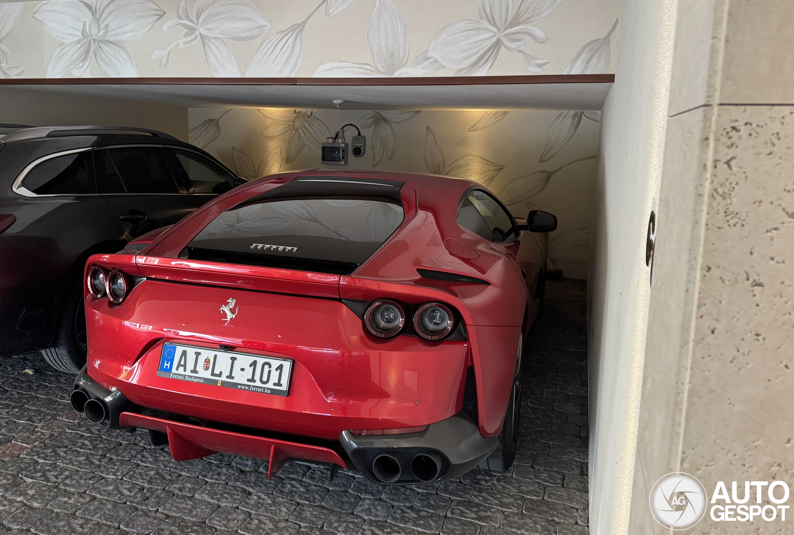 Ferrari 812 Superfast