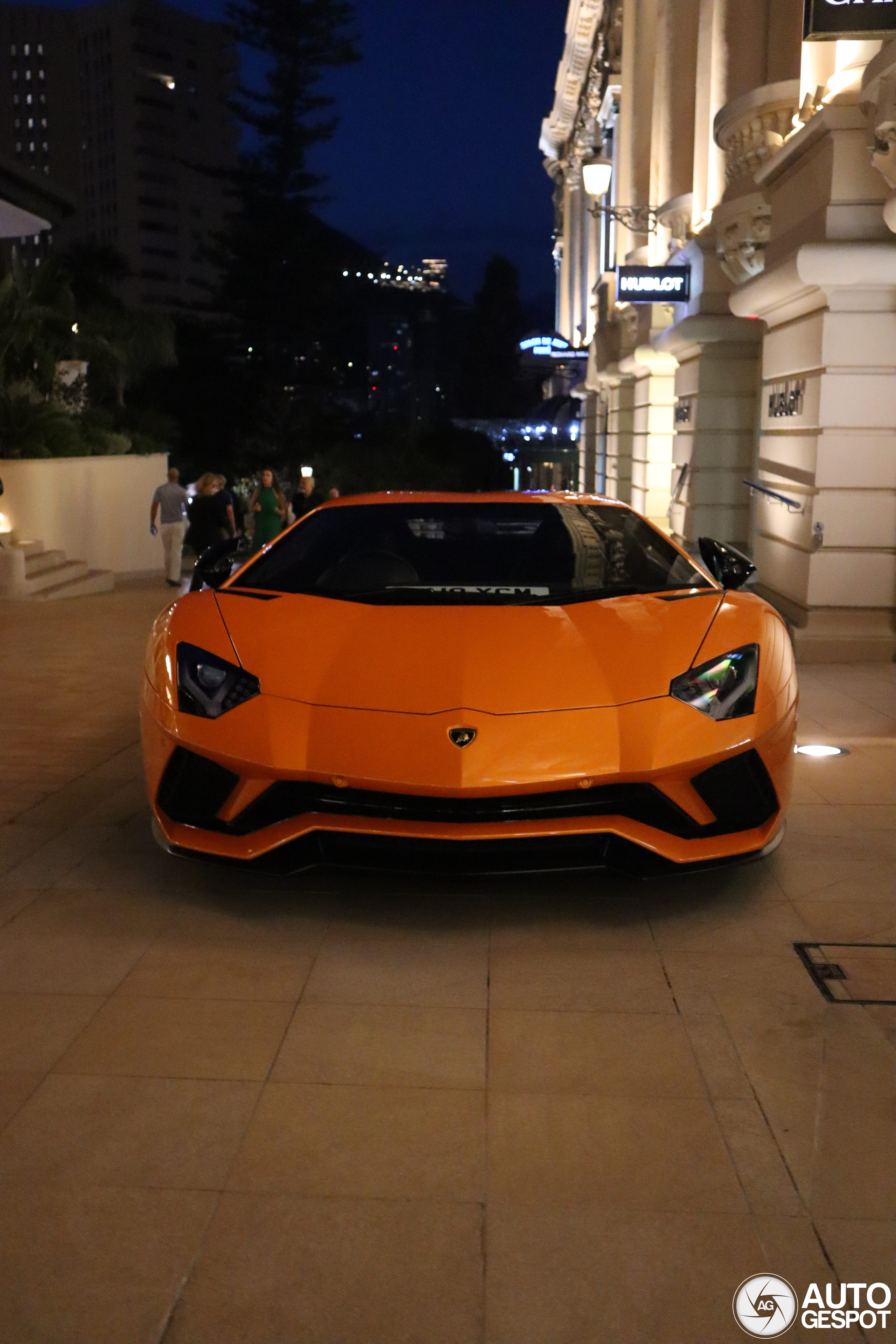 Lamborghini Aventador S LP740-4